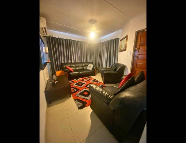 4 BEDROOM HOUSE FOR SALE IN ORIENT HEIGHTS